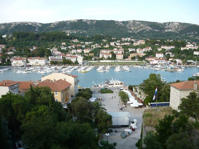 img00190.jpg