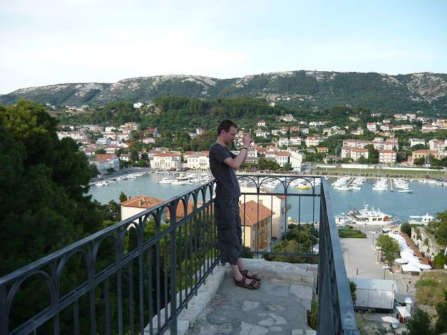 img00196.jpg