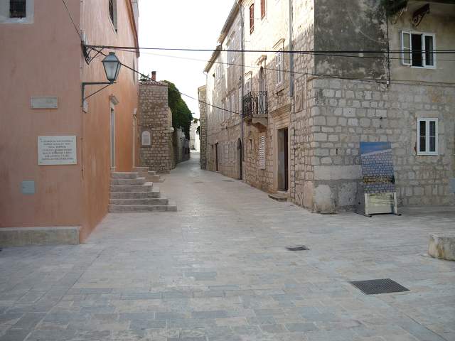 img00214.jpg