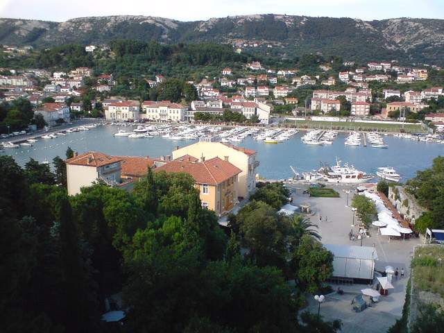 img00246.jpg