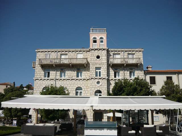 img00262.jpg