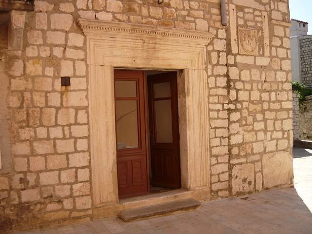 img00277.jpg