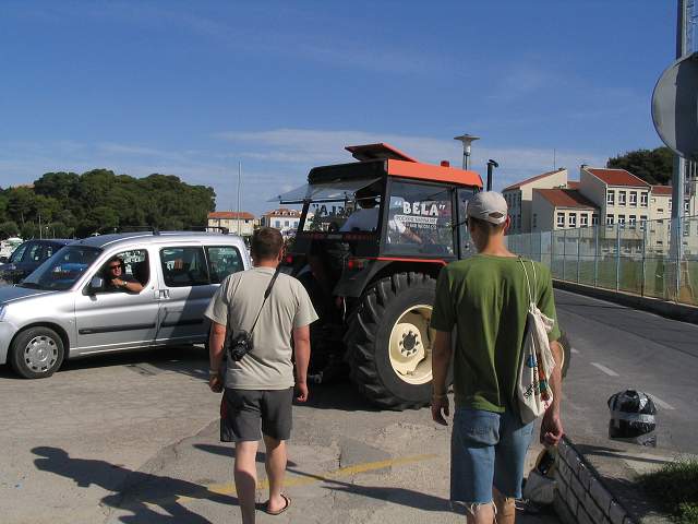 img00295.jpg