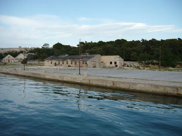 img00398.jpg