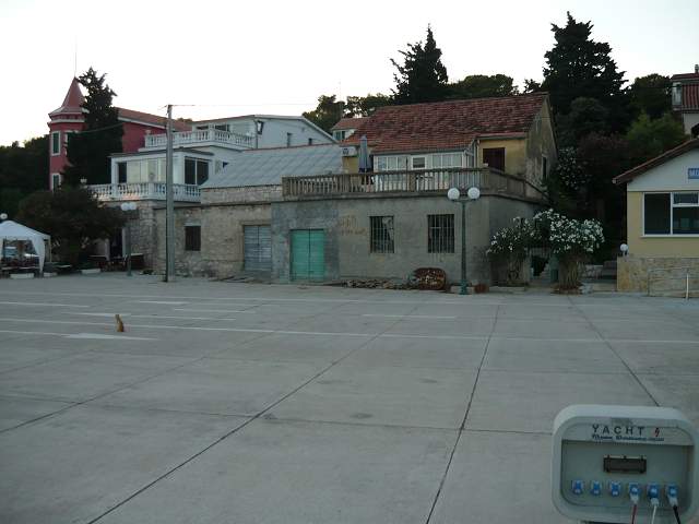 img00630.jpg