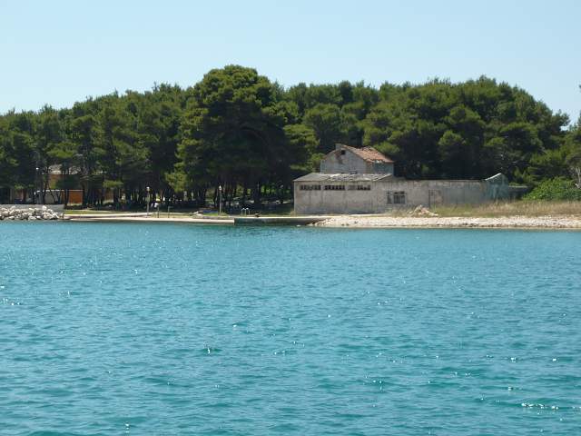 img00710.jpg
