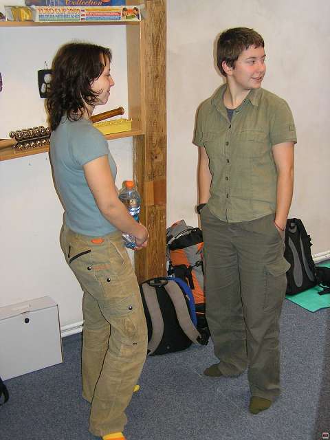 img00106.jpg