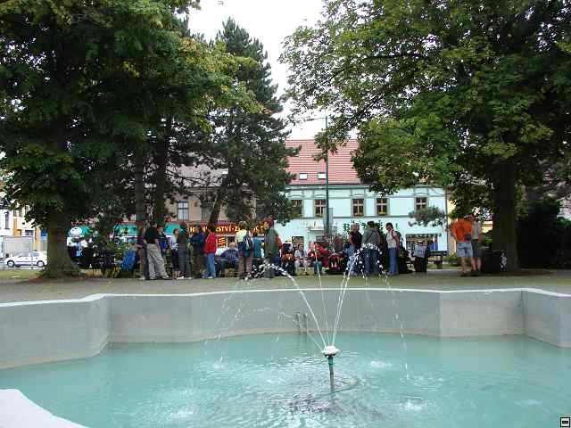 img00009.jpg