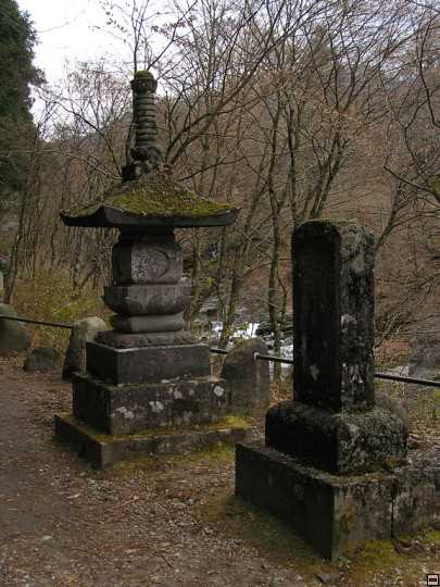 img00106.jpg