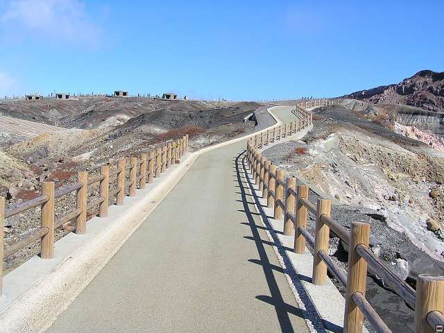 img00018.jpg
