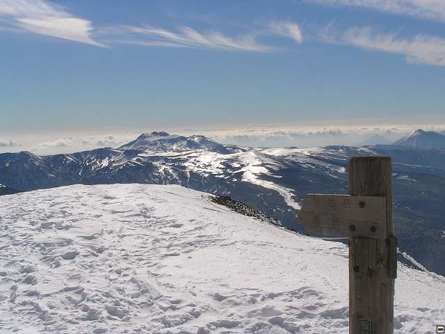 img00018.jpg